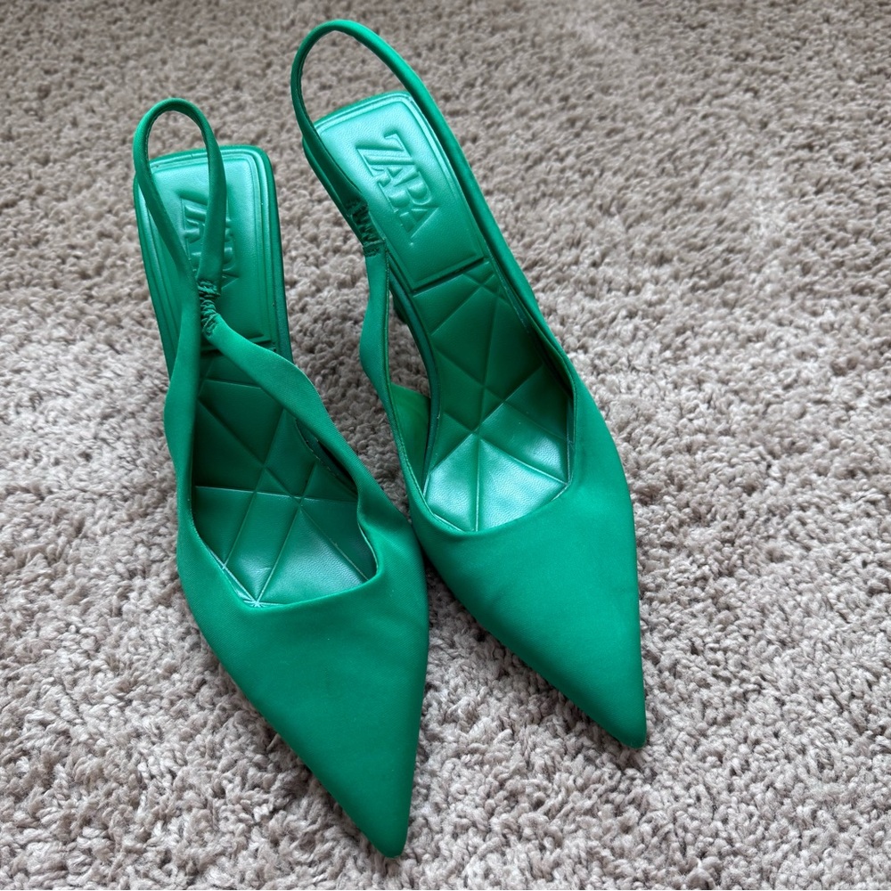 Zara Satin ‘Bottega’ Green sling back heels